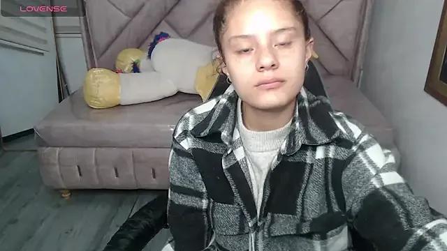 Freechat Velvet_Moon_V on StripChat