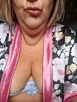 VenusAlpha from StripChat