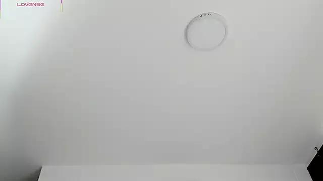 Check out VeronicaTonu, she wants to masturbate for you VeronicaTonu from StripChat