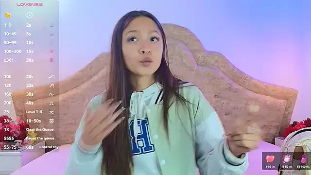 Freechat Victoria_Adams14 on StripChat