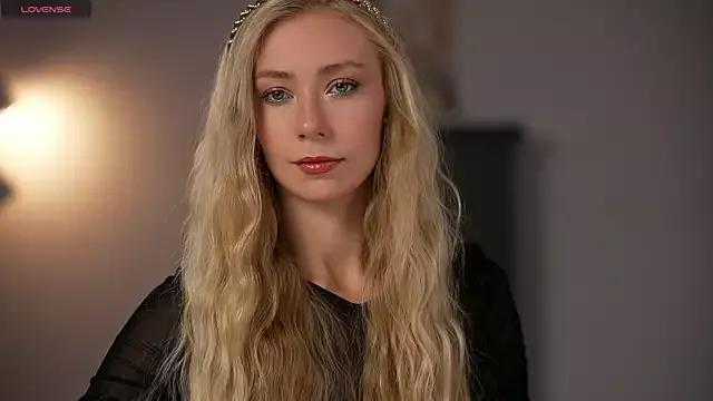 Freechat Vika54784 on StripChat