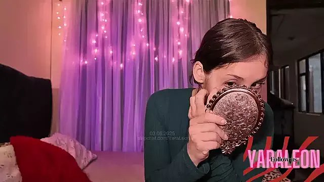 Group YaraLeon on StripChat