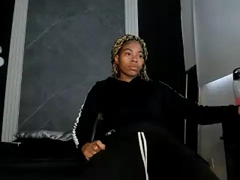 Freechat YummyDuooo on StripChat