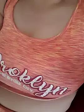 Freechat Zanoba-16 on StripChat