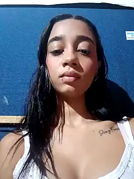 Freechat Zoe_Sweett18 on StripChat