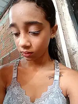 Freechat Zoe_Sweett18 on StripChat