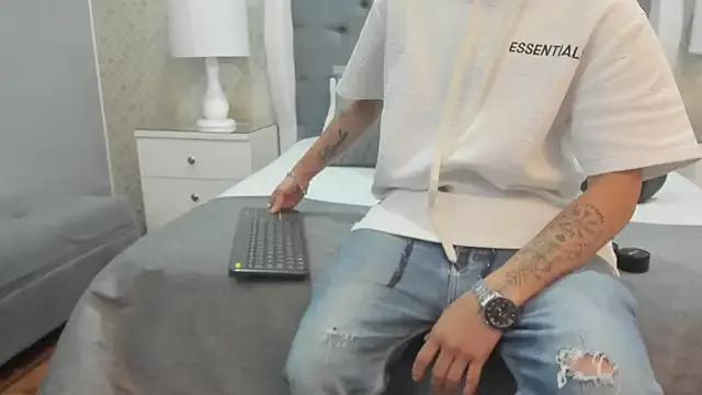 Freechat ZoeKrug on StripChat